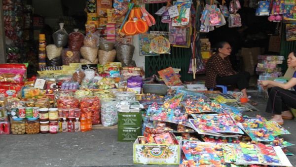 Shop in Hanoi